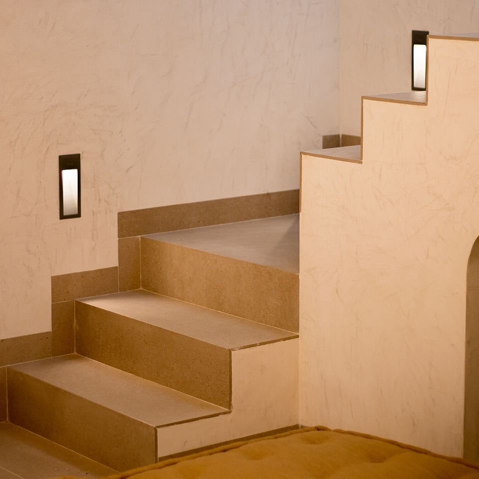 Construction staircase in a house without a railing